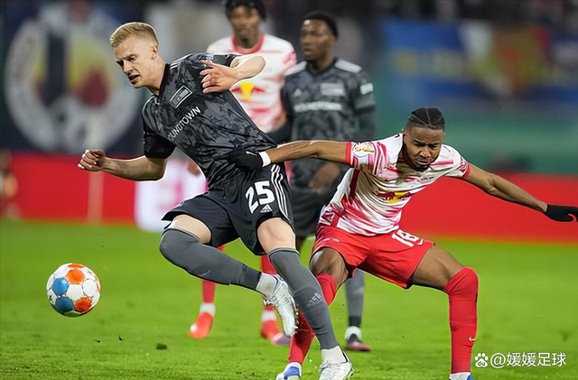 今晚阿贾克斯备战德国杯，伤情更新细节曝光，悬念犹存，赛程密集仍需轮换的简单介绍