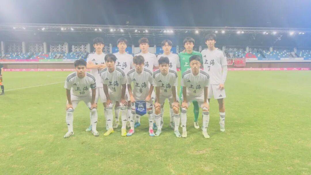 开云官网-包含阿斯顿维拉内部会议纪要流出：集结日伤情更新，中超使命明确，阵容厚度经受考验的词条