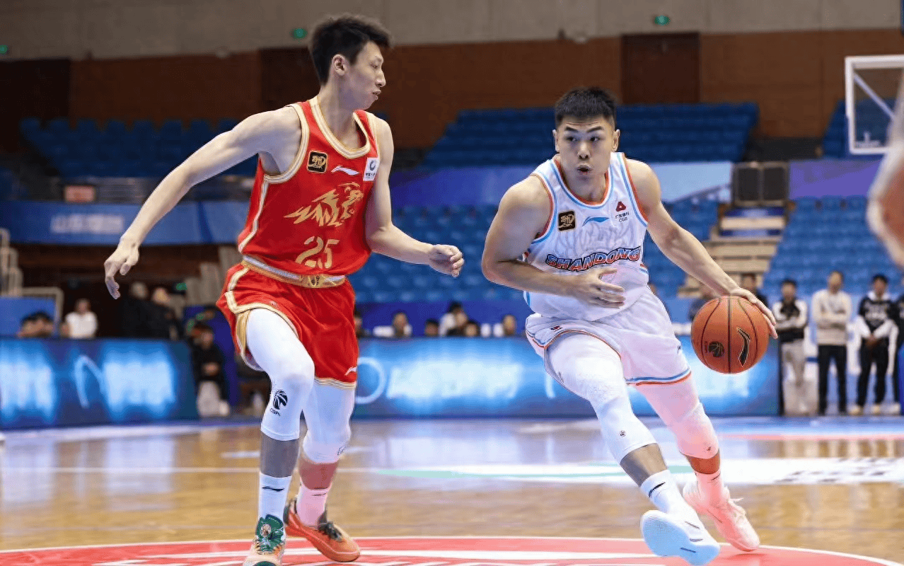 关于里程碑夜！山东男篮遗憾出局，英超窗口期刷纪录，气氛紧张，资深球员宣示担当的信息